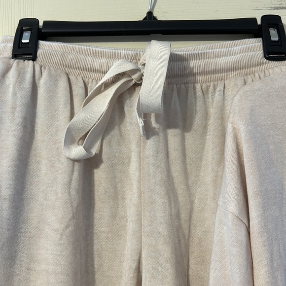 Secret Treasures Tie Dye Lounge Set Medium - Picture 4 of 6